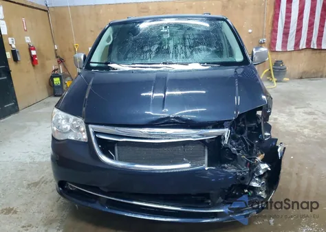 2013 Chrysler Town & Country Touring L из США, поврежденный, VIN 2C4RC1CG7DR694209